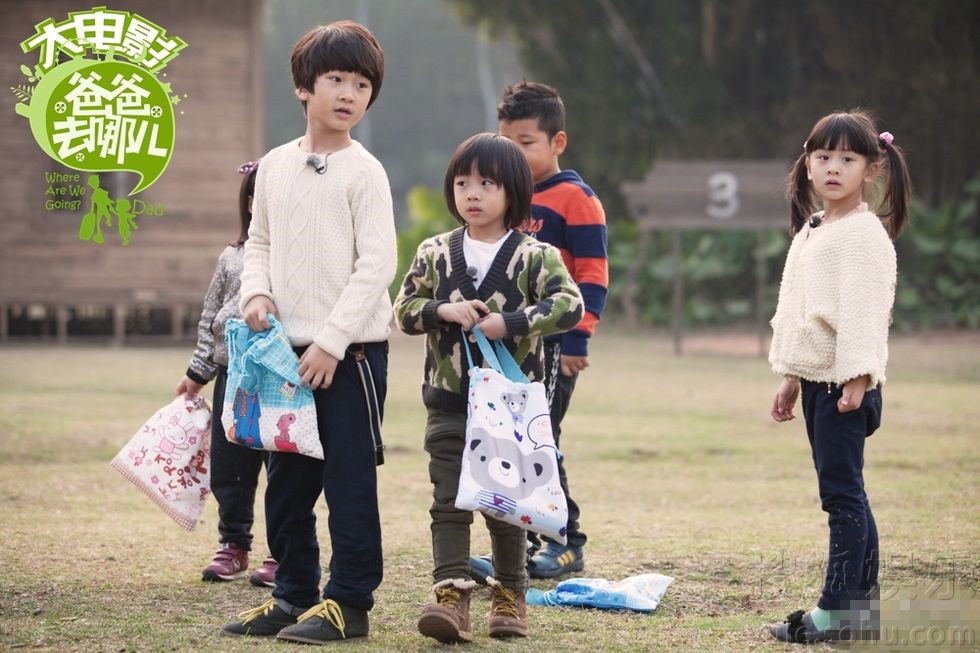 深度探讨现代家庭亲子陪伴的重要性,爸爸去哪儿?陪伴是最好的教育。